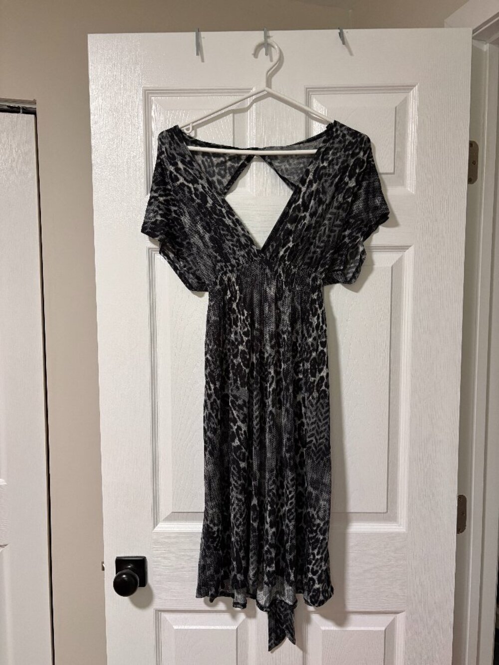 Black & Grey Animal Print Empire Waist Dress | Flutter Sleeve Dress (Size 8)